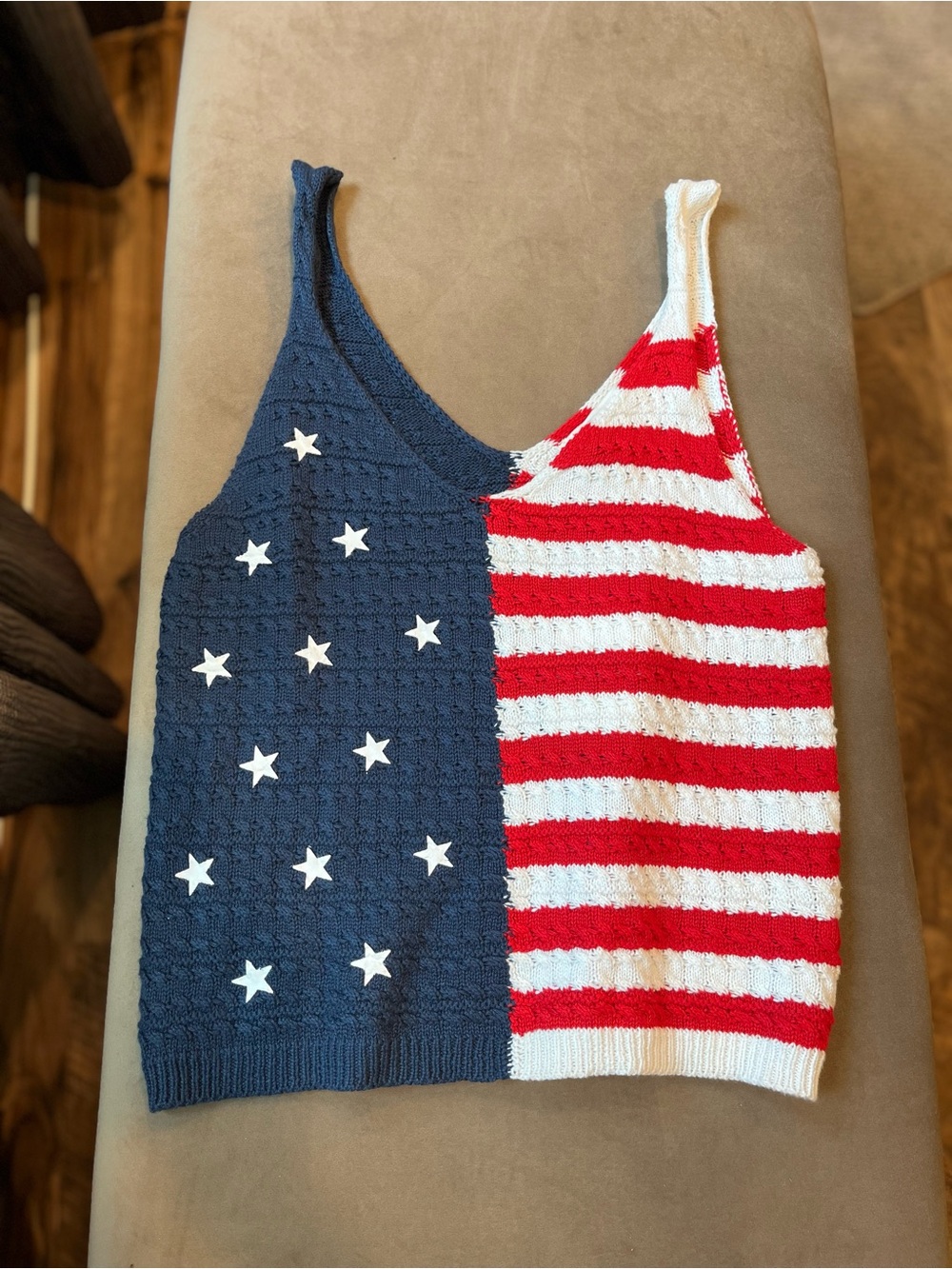 Moon & Madison American Flag Knit Sweater Tank Medium